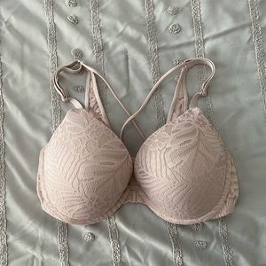 Victoria’s Secret push-up bra